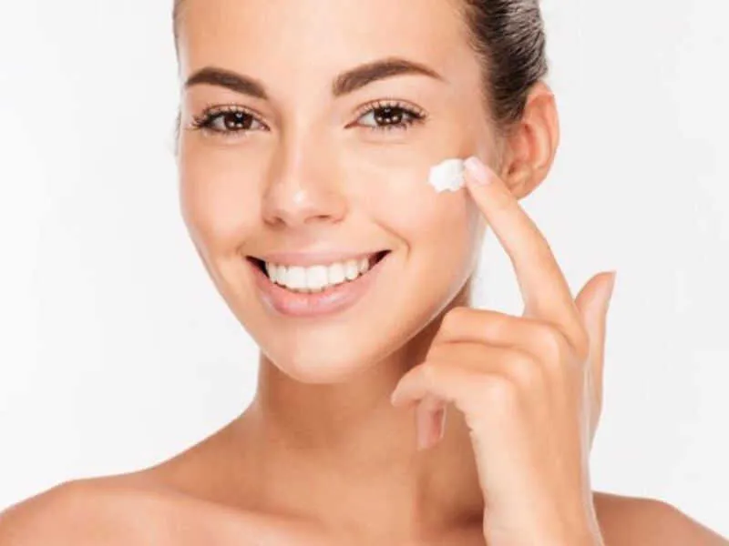 Hướng dẫn các bước skincare cho da sẹo rỗ chuẩn từng bước y khoa