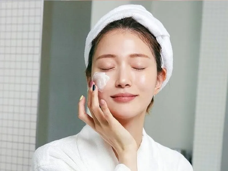 Kinh nghiệm trị mụn bằng Isotretinoin an toàn cho người mới